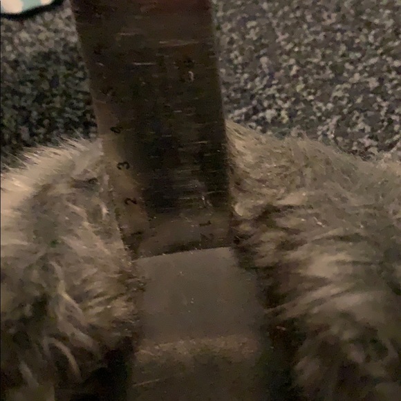 Slippers - Picture 6 of 7